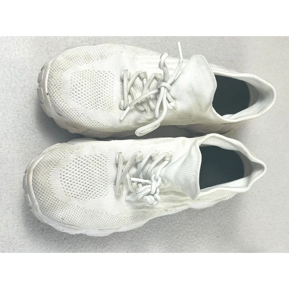 Unbranded Knit Sneakers Women Size 9 White Athleisure Walking Shoes